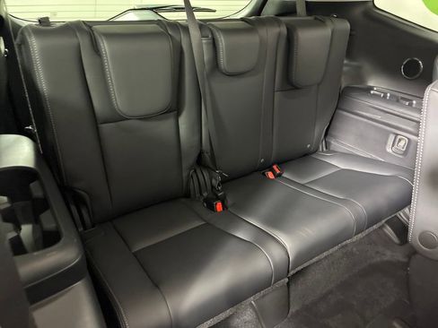 Certified 2025 Subaru Ascent Touring w/ Popular Package #1 image 30