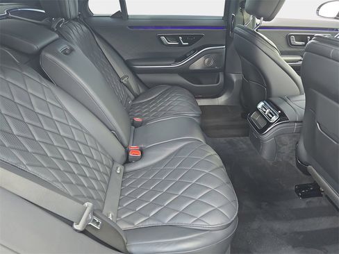Used 2022 Mercedes-Benz S 580 4MATIC Sedan image 13