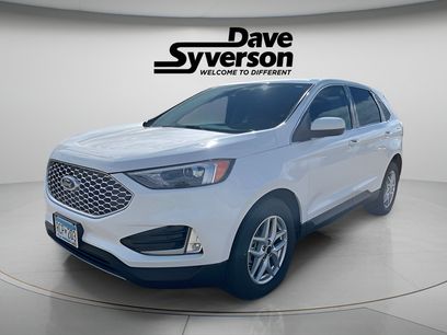 Used 2024 Ford Edge SEL w/ Convenience Package
