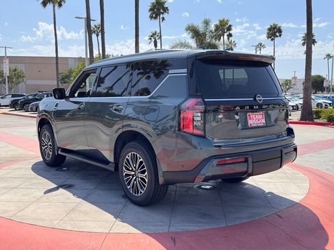 New 2026 Nissan Armada SL image 5