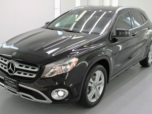 Used 2019 Mercedes-Benz GLA 250 image 4