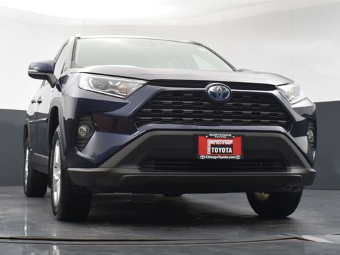 Used 2021 Toyota RAV4 XLE w/ Convenience Package AWD/4WD image 32