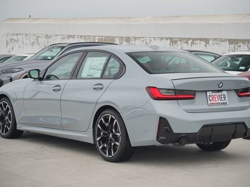 New 2026 BMW 330i Sedan w/ M Sport Package image 7