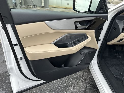 New 2026 Acura MDX SH-AWD image 10