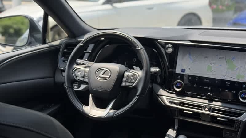 Used 2025 Lexus RX 350 Premium FWD image 35