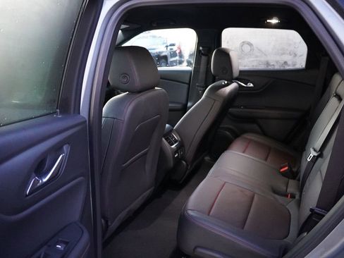 Certified 2025 Chevrolet Blazer RS image 17
