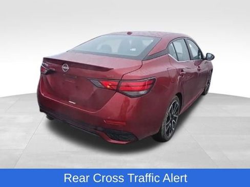 Used 2025 Nissan Sentra SR image 8