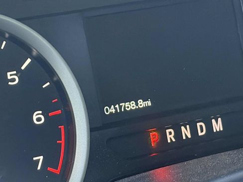 Used 2019 Ford F150 XLT w/ Equipment Group 301A Mid RWD image 12