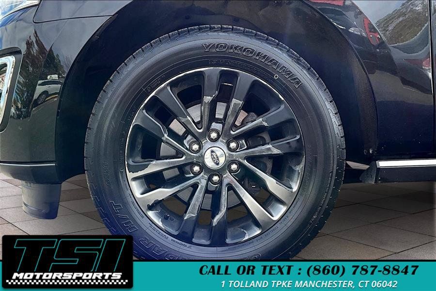 Used 2019 Ford Expedition Limited AWD/4WD image 9