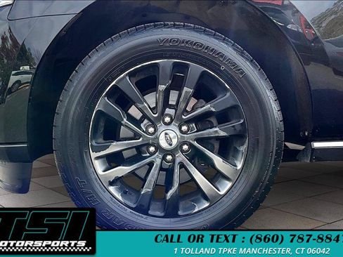 Used 2019 Ford Expedition Limited AWD/4WD image 9