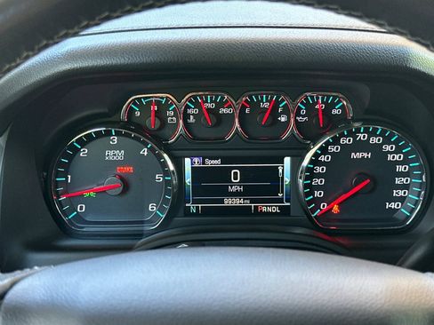 Used 2019 Chevrolet Tahoe LT RWD image 22