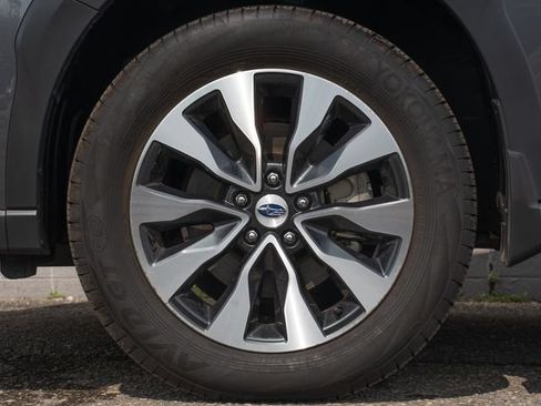 Used 2024 Subaru Outback Limited AWD/4WD image 12
