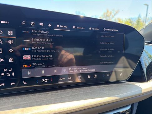 Used 2025 Audi Q5 Premium Plus w/ Premium Plus AWD/4WD image 17