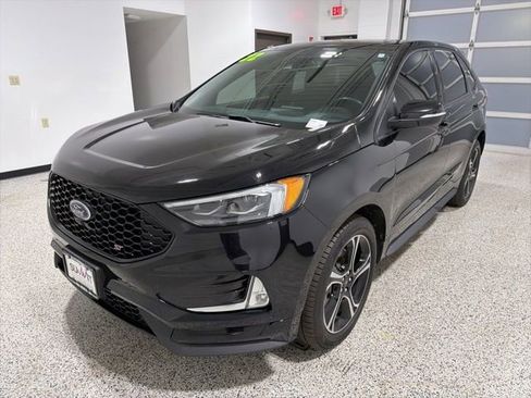 Used 2022 Ford Edge ST w/ Equipment Group 401A image 7
