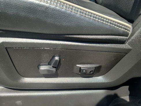 Used 2024 RAM 2500 Laramie w/ Safety Group image 12