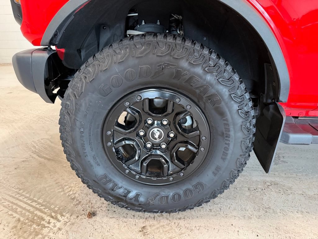 Used 2023 Ford Bronco Wildtrak AWD/4WD image 29