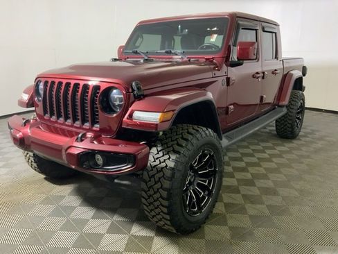 Used 2021 Jeep Gladiator Overland image 4