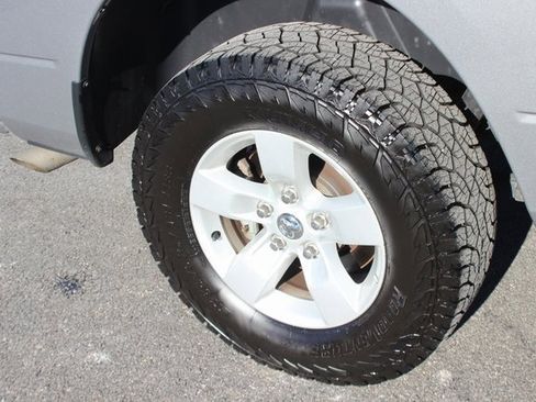 Used 2024 RAM 1500 Classic SLT image 30