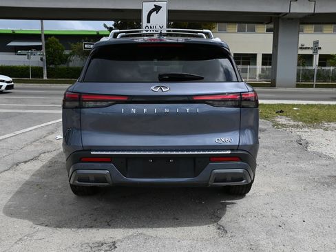 Used 2023 INFINITI QX60 Sensory w/ Vision Package FWD image 4