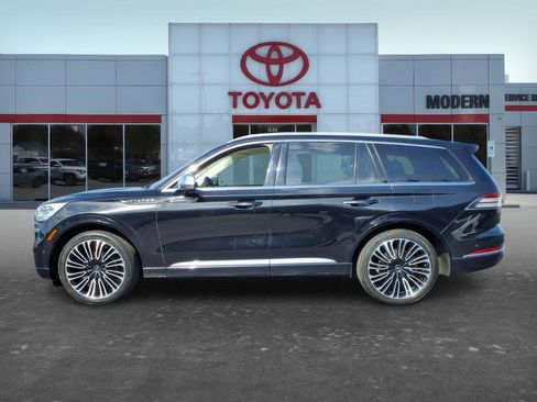 Used 2020 Lincoln Aviator Black Label w/ Dynamic Handling Package image 3