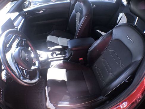 Used 2020 Kia Forte GT-Line image 14