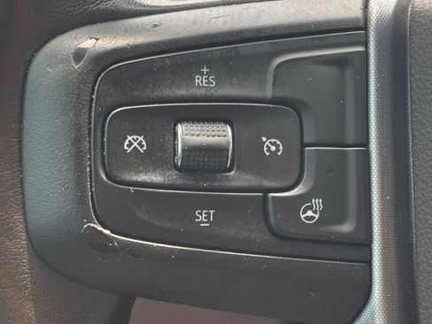 Used 2021 GMC Sierra 1500 SLT image 11