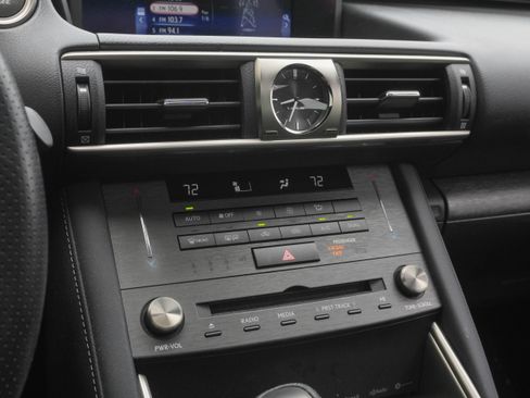 Used 2019 Lexus IS 300 F Sport w/ F Sport Package RWD image 24