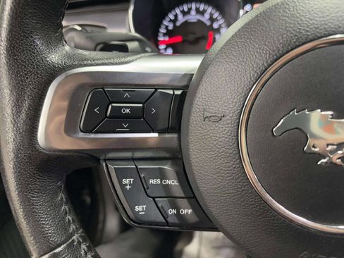 Used 2015 Ford Mustang GT image 33