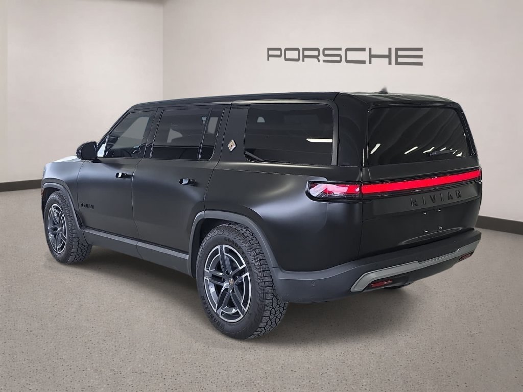Used 2025 Rivian R1S Adventure Dual AWD/4WD image 3