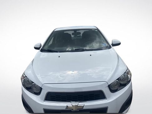 Used 2016 Chevrolet Sonic LT FWD image 15