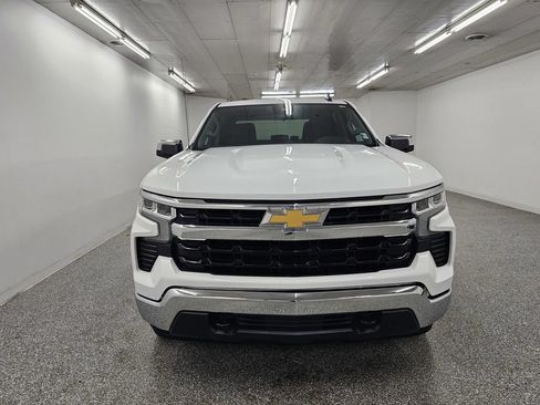 Certified 2023 Chevrolet Silverado 1500 LT AWD/4WD image 2