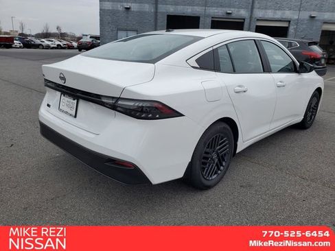 New 2026 Nissan Sentra SV w/ Floor Mat Package FWD image 3