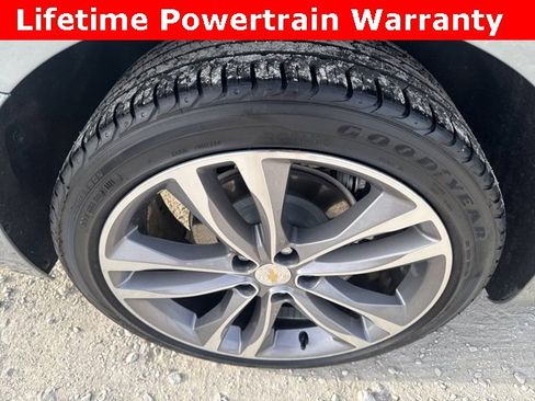 Used 2024 Chevrolet Malibu LT image 13