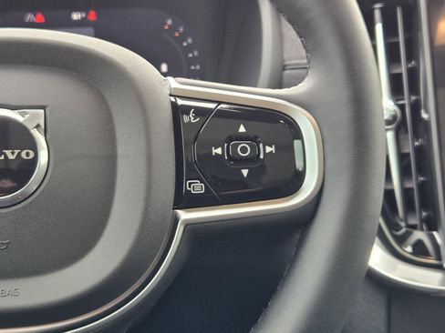 New 2026 Volvo XC90 B6 Ultra w/ Protection Package Premier image 33