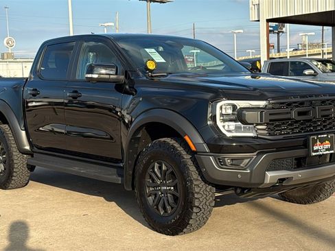 Used 2024 Ford Ranger Raptor image 3