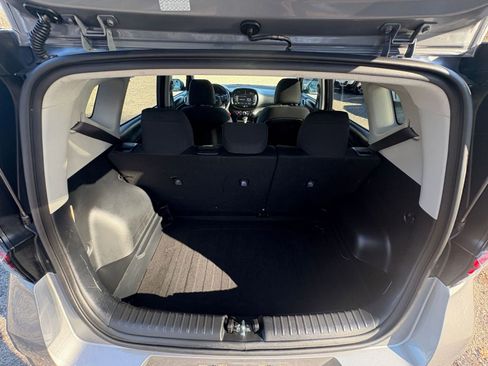 Used 2025 Kia Soul LX w/ LX Technology Package image 28