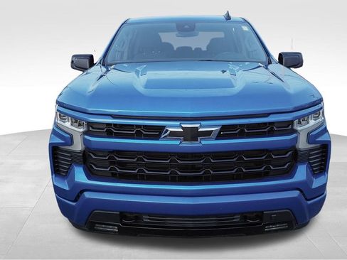 Certified 2022 Chevrolet Silverado 1500 RST image 2
