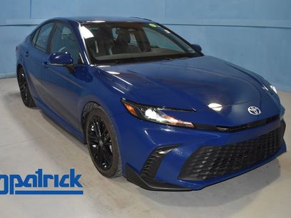 Used 2025 Toyota Camry SE
