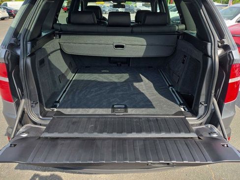 Used 2009 BMW X5 xDrive35d w/ Sport Pkg AWD/4WD image 11