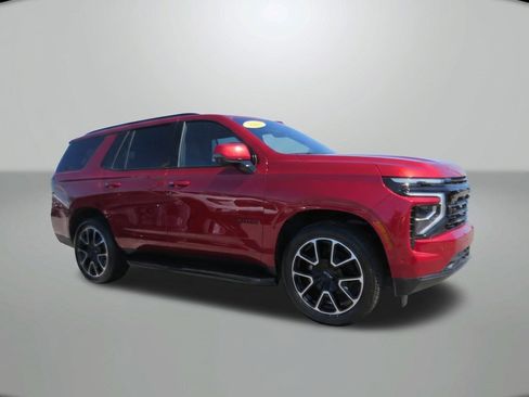 Used 2025 Chevrolet Tahoe RST w/ Advanced Technology Package AWD/4WD image 2