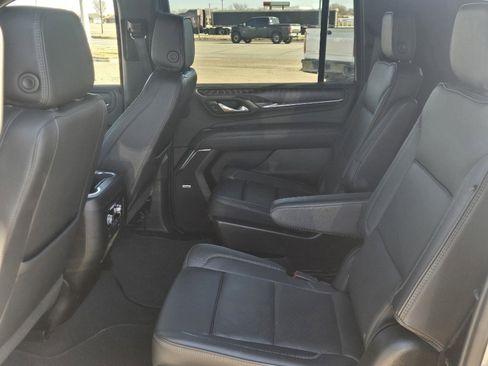 Certified 2024 GMC Yukon XL Denali image 19
