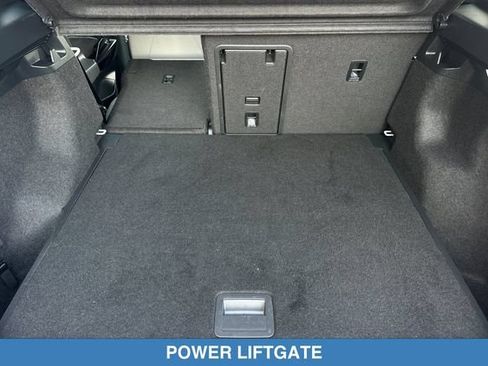 Used 2021 Volkswagen ID.4 Pro S RWD image 17