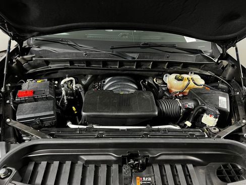 Used 2021 GMC Sierra 1500 Elevation w/ LPO, Elevation Black Package image 8