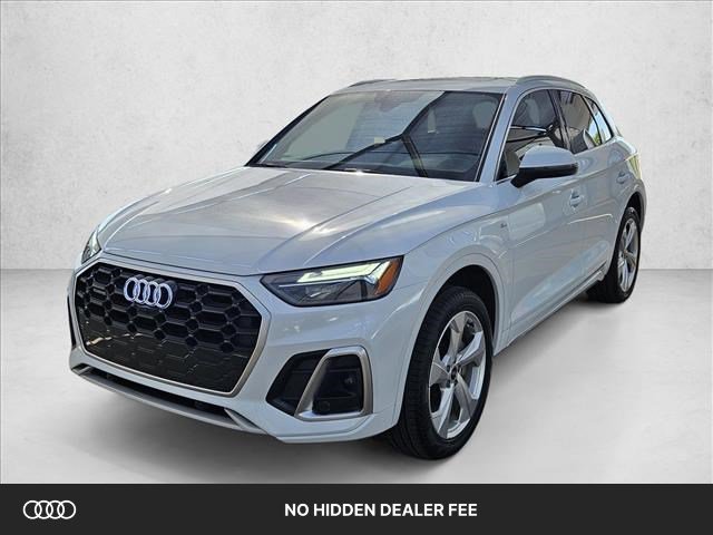 Certified 2025 Audi Q5 2.0T Premium Plus w/ Premium Plus Package AWD/4WD image 1