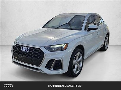 Certified 2025 Audi Q5 2.0T Premium Plus w/ Premium Plus Package