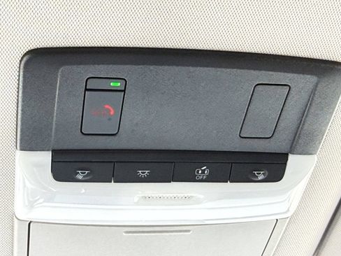 Used 2023 Nissan Pathfinder SL w/ Black Appearance Package AWD/4WD image 20