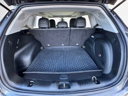 Certified 2019 Jeep Compass Limited image 35