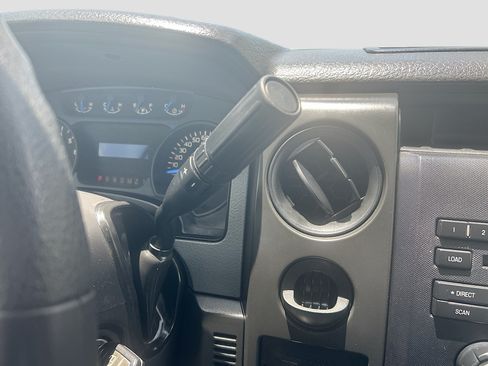 Used 2014 Ford F150 XL w/ Equipment Group 101A Mid RWD image 15