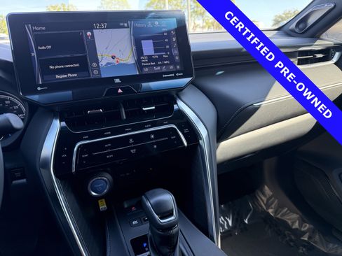 Used 2022 Toyota Venza Limited image 28