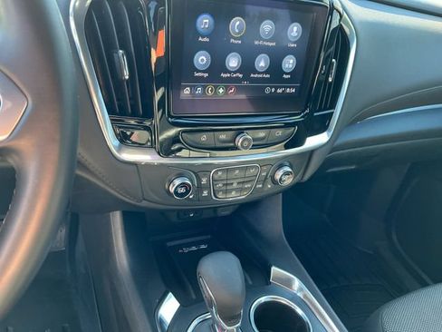 Used 2023 Chevrolet Traverse LT AWD/4WD image 30
